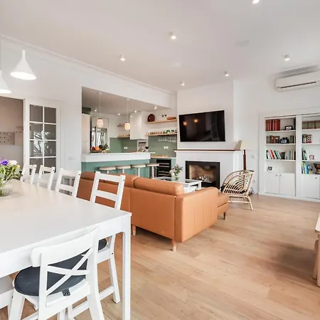 Cristina By Hhbcn Vila Castelldefels